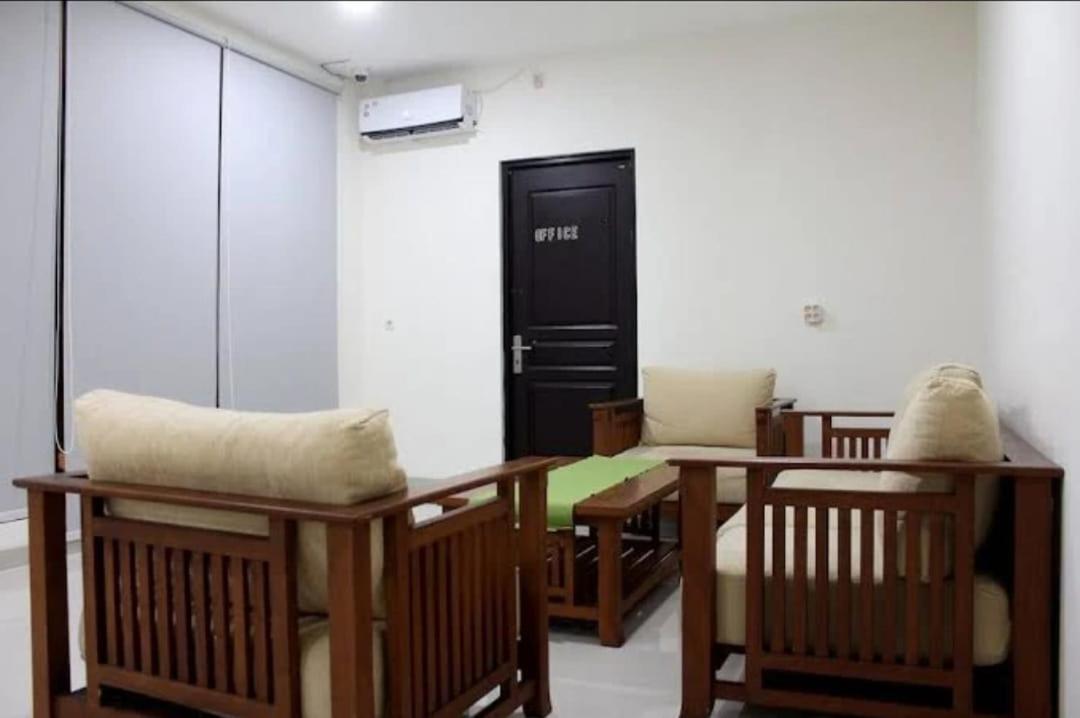 Guest House Permata Tawakal Jakarta Luaran gambar